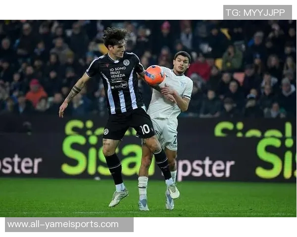 戴维喜获进球助力球队获胜立志在欧冠赛场更进一步